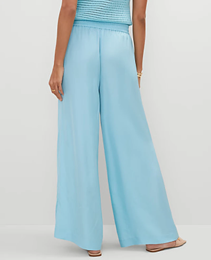 Ann Taylor The Pull-On Wide Leg Pant in Satin Size XS Gulf Stream Blue Women's