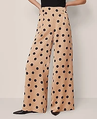 Ann Taylor The Petite Dotted Dramatic Wide-Leg Satin Pant Size Medium Cafe Au Lait Women's