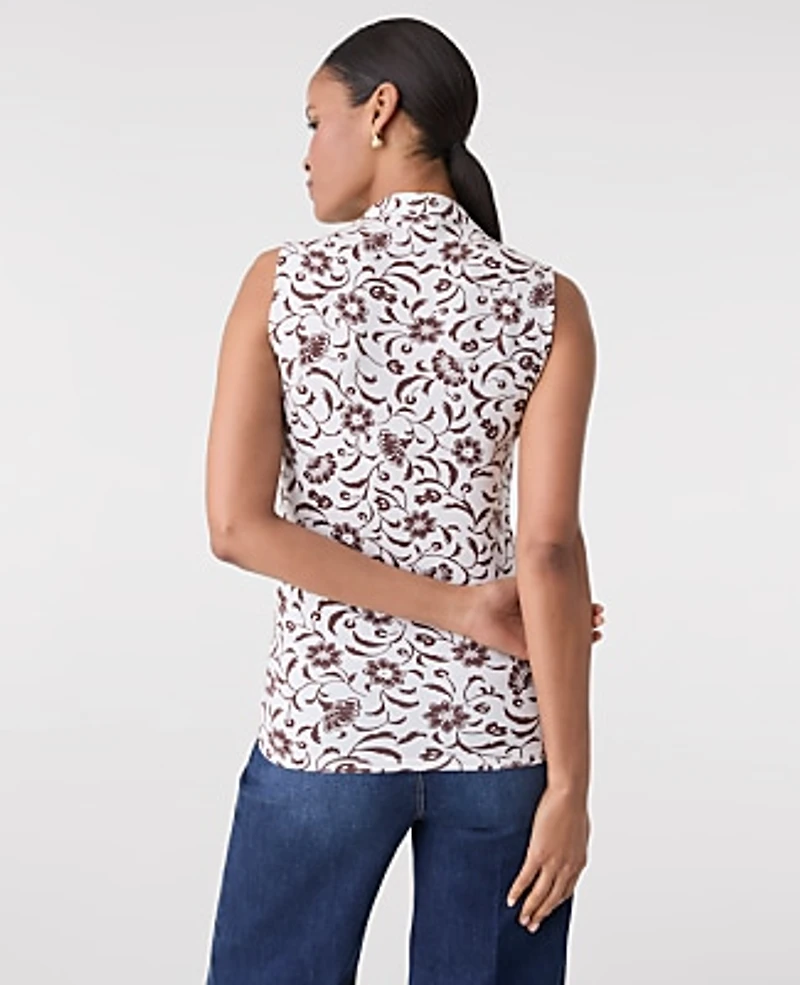 Ann Taylor Floral Sleeveless V-Neck Top Size XS Winter Whtie Women's