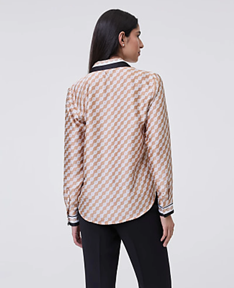 Ann Taylor Petite Geo Satin Button Down Shirt Size 2XS Sail Cloth Women's