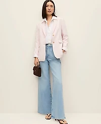 Ann Taylor The Petite Greenwich Blazer in Textured Crepe Size 2 Blush Haze Women's