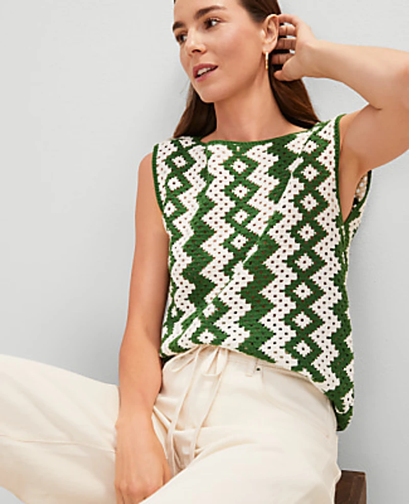 Ann Taylor Petite Geo Crochet Sweater Shell Top Size XS Green/White Combo Women's