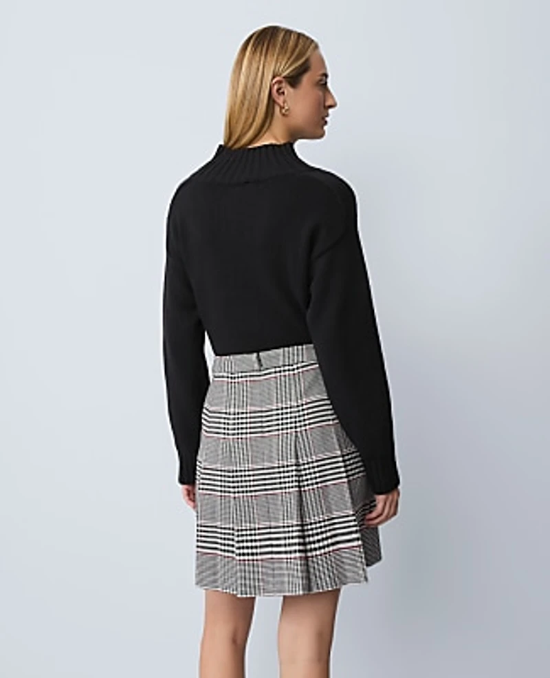 Ann Taylor Petite Plaid Pleated Skirt Black Women's