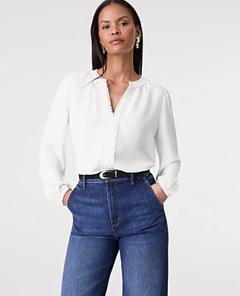 Ann Taylor Petite Bobble Trim V-Neck Blouse Size Medium Winter White Women's