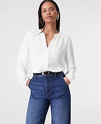Ann Taylor Petite Bobble Trim V-Neck Blouse Size Medium Winter White Women's