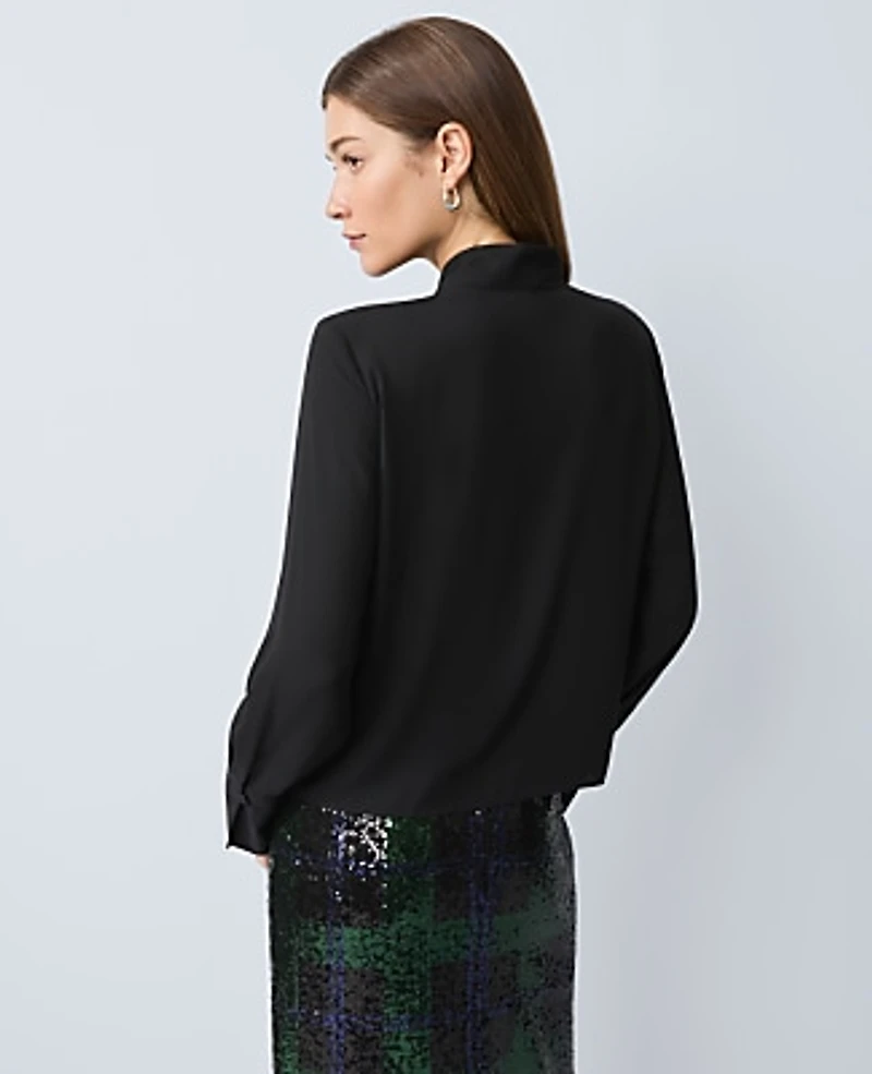 Ann Taylor Pleat Neck Blouse Size Large Black Women's