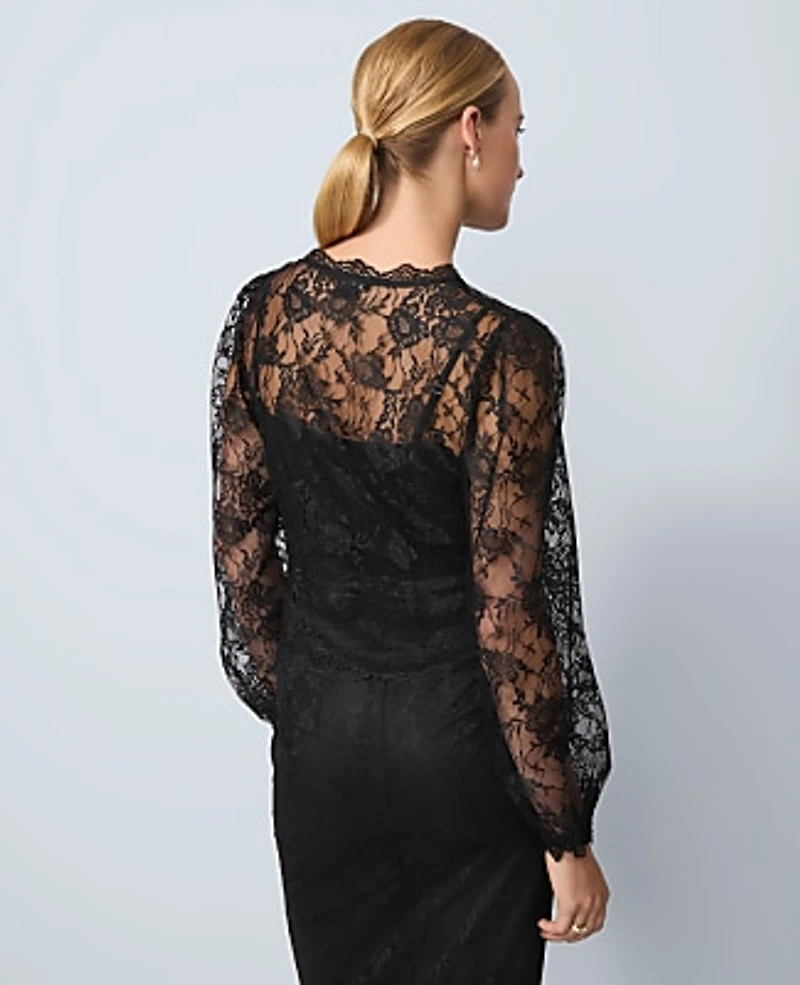 Ann Taylor Scalloped Lace Top Size 2 Black Women's