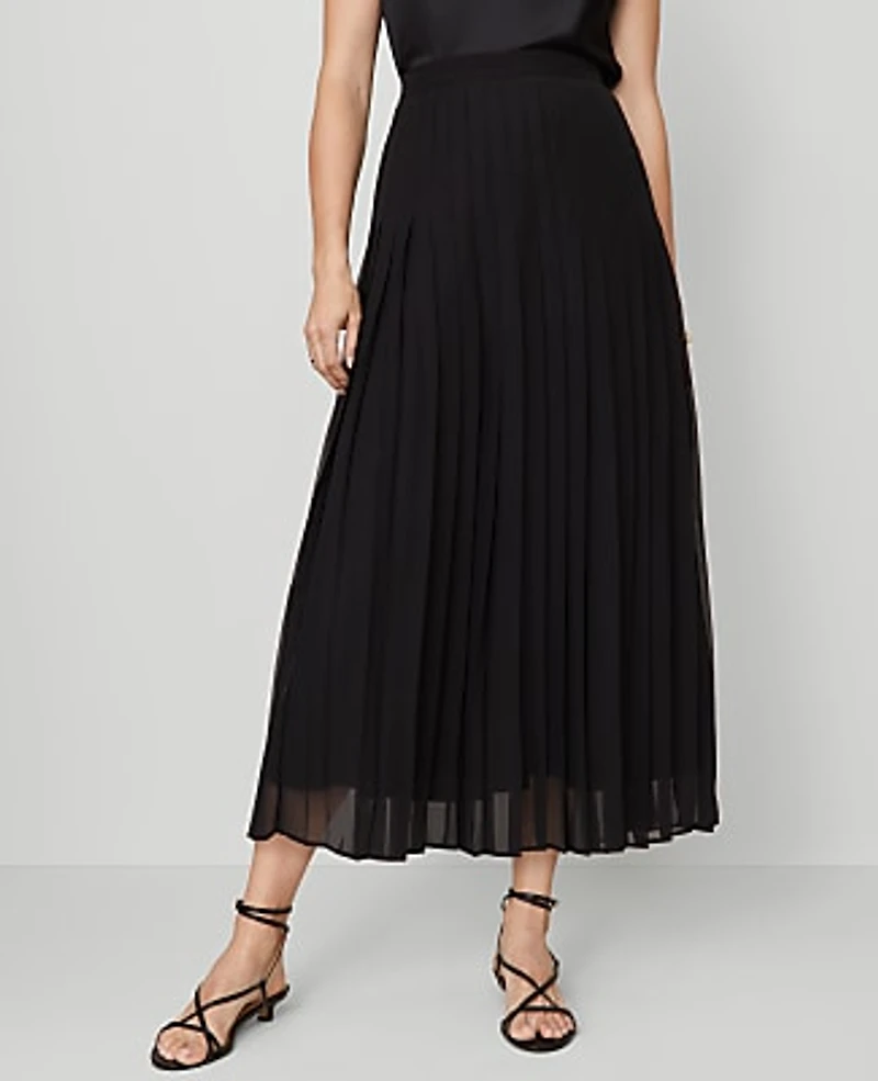 Ann Taylor Petite Chiffon Pleated Maxi Skirt Size 0 Black Women's