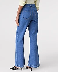 Ann Taylor The Petite Wide-Leg Jean Size 8 Classic Indigo Wash Women's