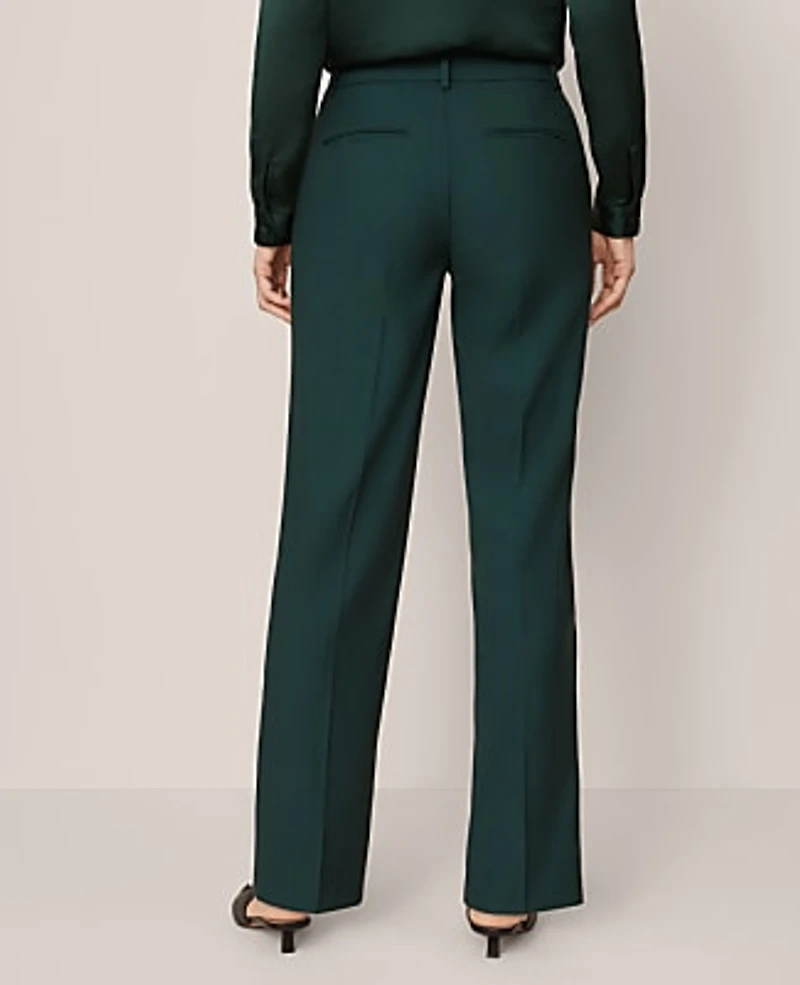 Ann Taylor The Petite Straight Pant — Curvy Fit Size 2 Pine Grove Women's