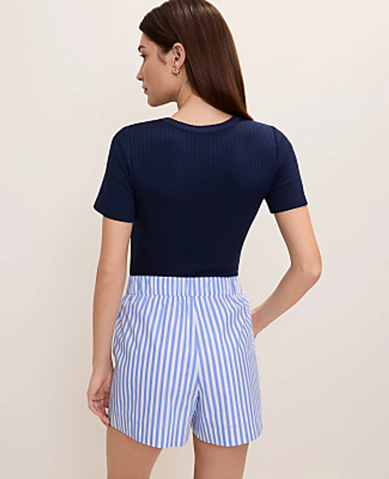 Ann Taylor Weekend Relaxed Striped Short Size Small White Blue Women's