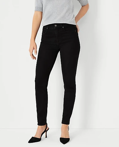 Ann Taylor Mid Rise Skinny Jeans in Jet Black Wash - Curvy Fit Size 00 Women's