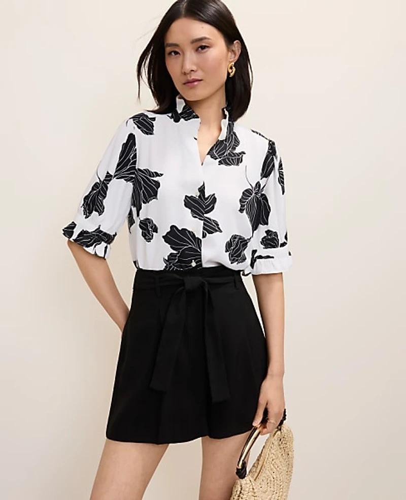 Ann Taylor Floral Ruffle Collar Shirt Size XS White Women's