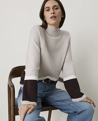 Ann Taylor Petite Colorblock Turtleneck Sweater Size Small Neutral Multi Women's
