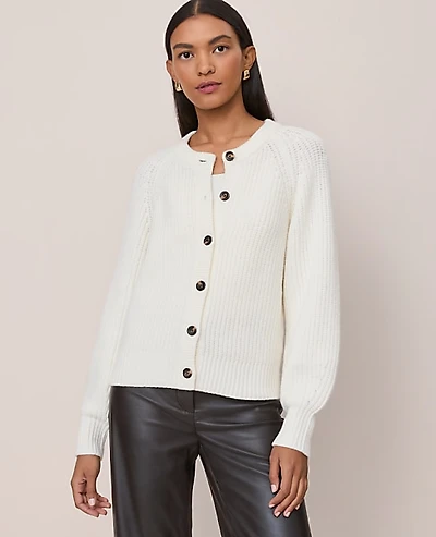 Ann Taylor Chunky Ribbed Crew Neck Cardigan Size Medium Winter White Women's