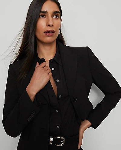 Ann Taylor The Petite Shorter Two Button Blazer Bi-Stretch Women's