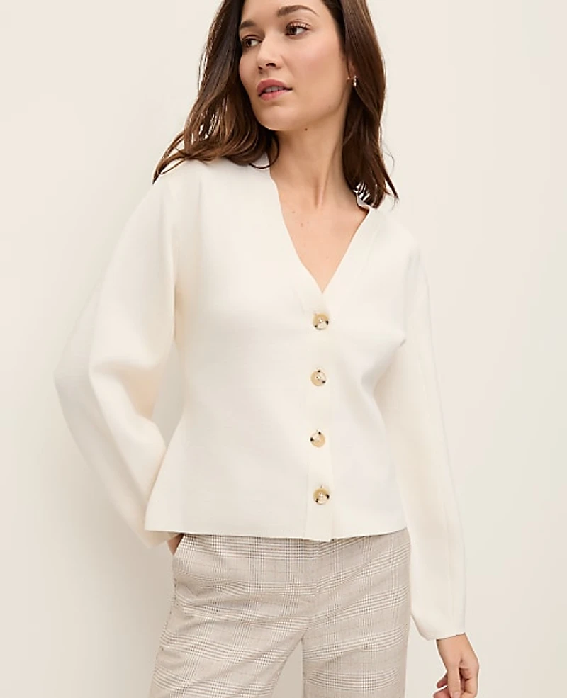 Ann Taylor V-Neck Cardigan Size Small Winter White Women's