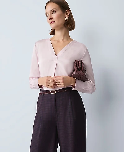 Ann Taylor Mixed Media Pleat Front Top Size Large Faint Lilac Women's