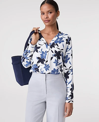 Ann Taylor Floral Pleat Front Top Size Medium Winter White Women's
