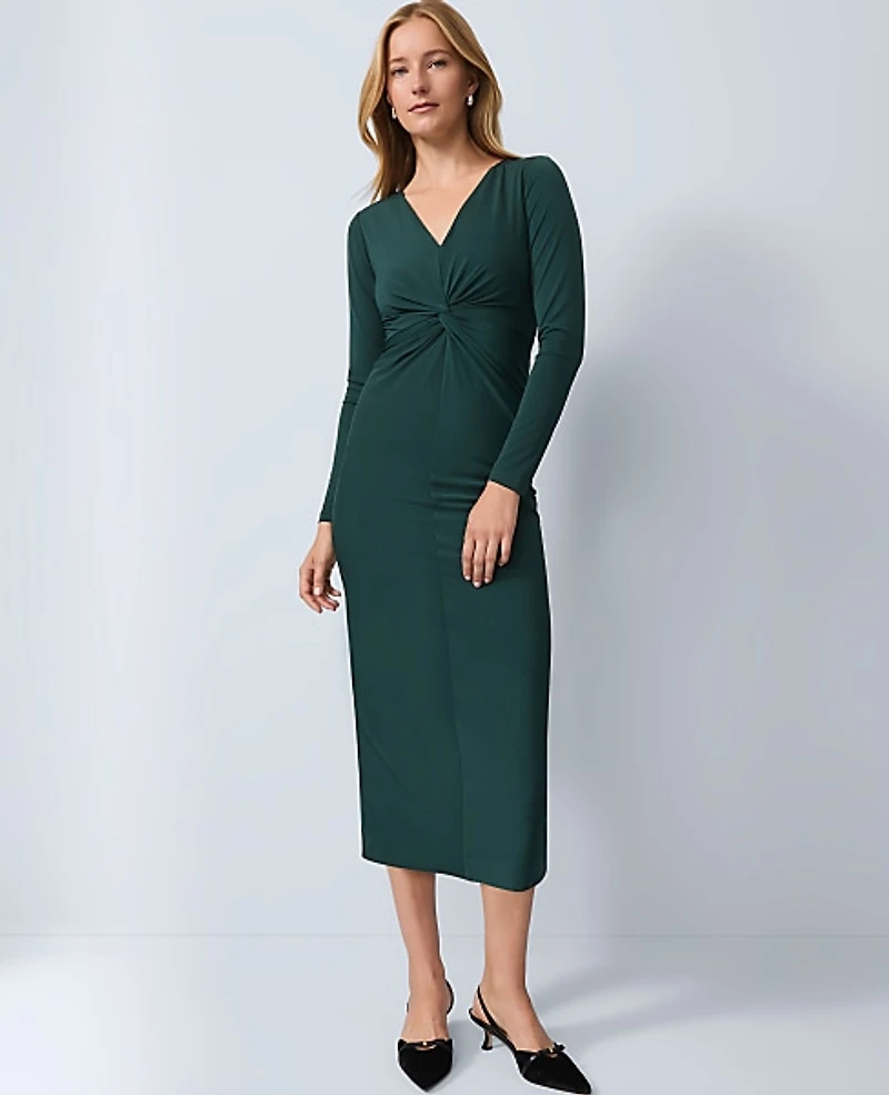 Ann Taylor Petite V-Neck Knit Sheath Dress Ponderosa Pine Women's | The  Summit