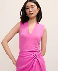 Ann Taylor Petite Sleeveless V-Neck Top Women's