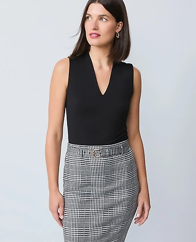 Ann Taylor Petite Sleeveless V-Neck Top Women's
