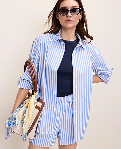 Ann Taylor Weekend Striped Button Down Shirt White Blue Women's
