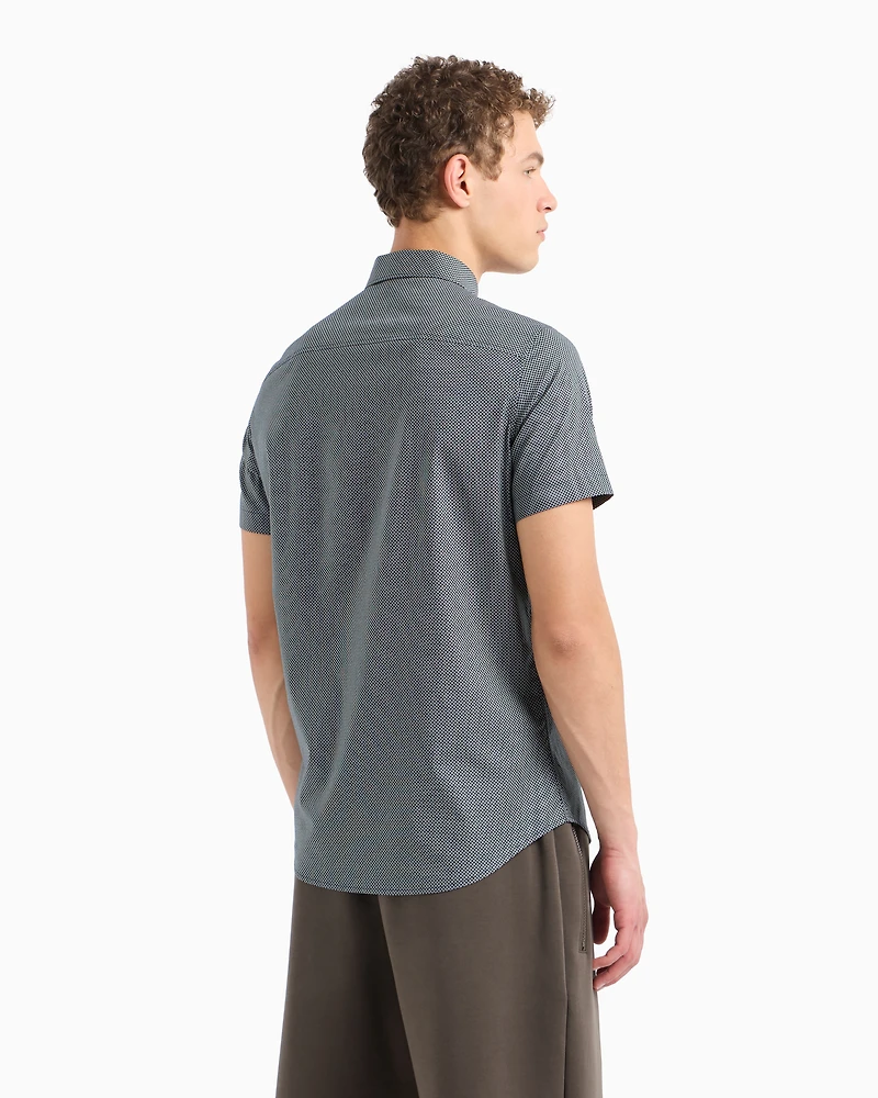 Slim fit shirt with short patterned sleeves