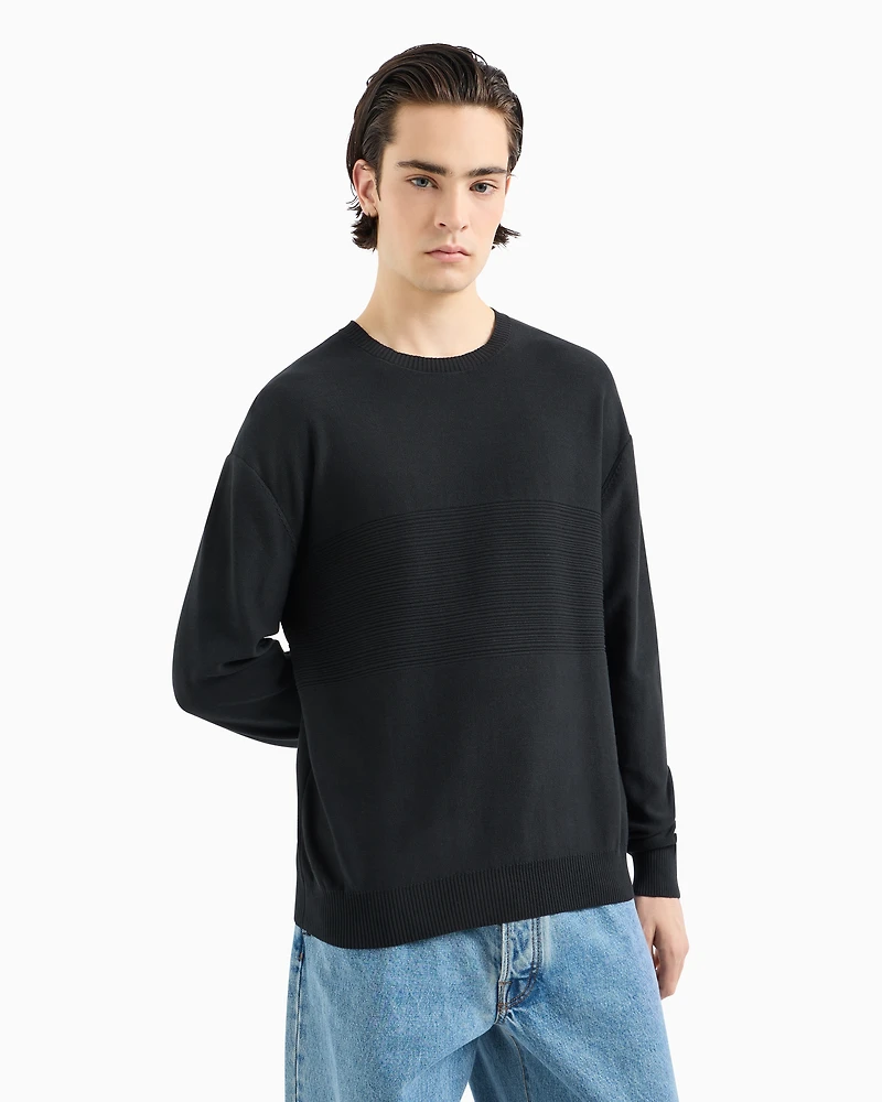 Crew-neck cotton sweater with central processing