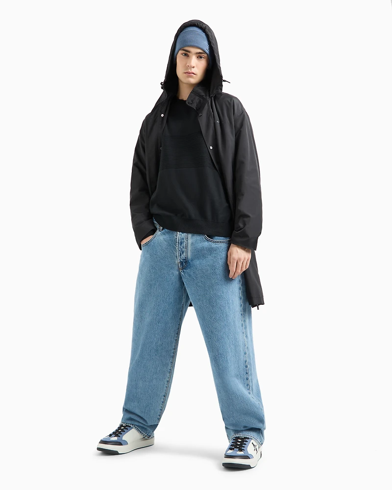 Crew-neck cotton sweater with central processing