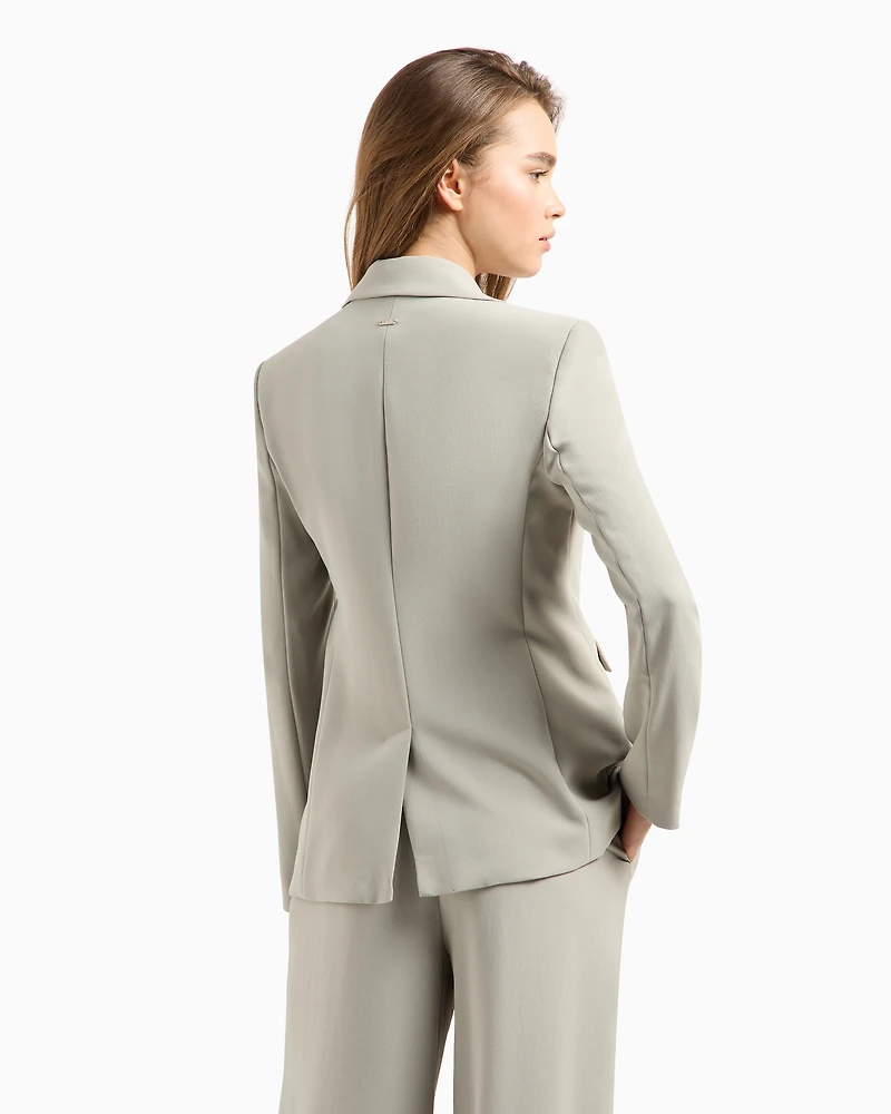 Semi-constructed single-breasted jacket