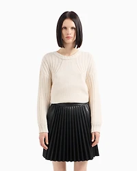 Short pleated skirt