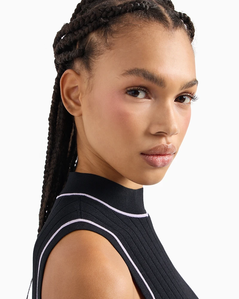 Top with decorative stitching ASV recycled fabric