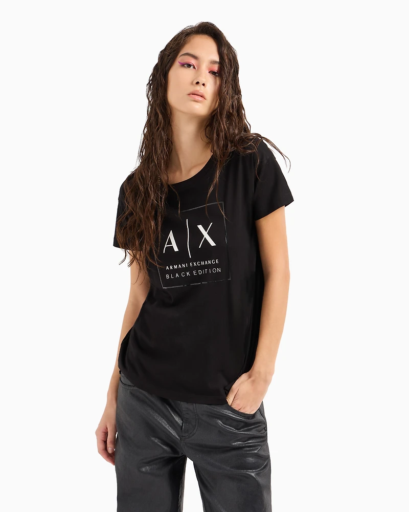 Relaxed fit T-shirt with maxi metal logo