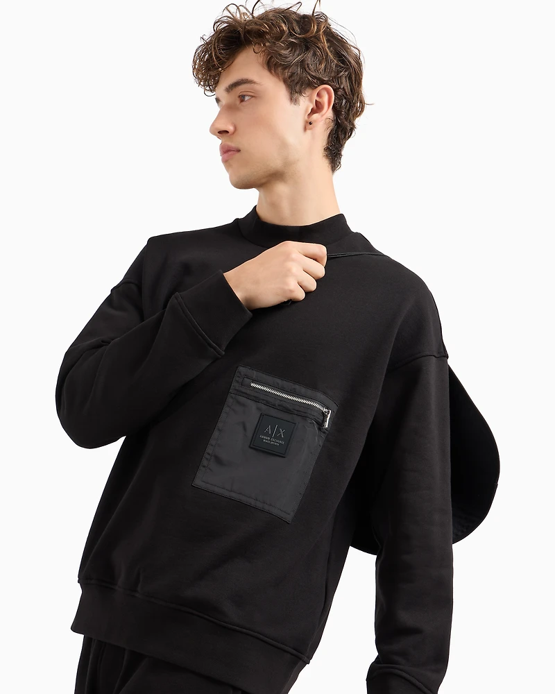 Crewneck sweatshirt with zip-up pocket