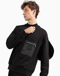 Crewneck sweatshirt with zip-up pocket