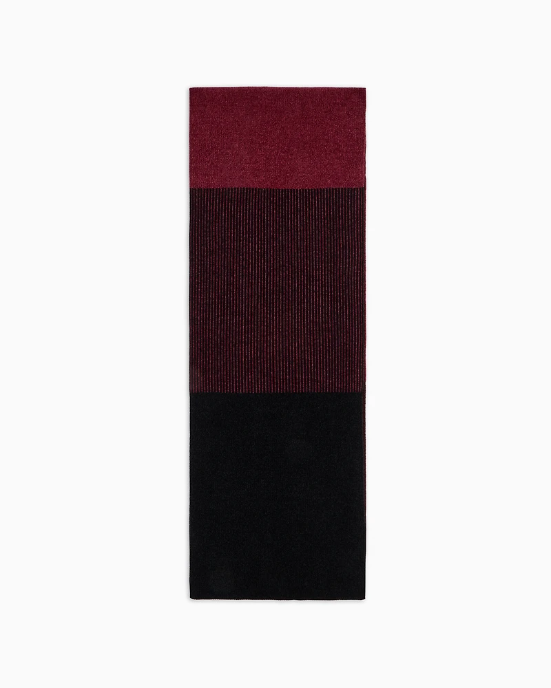 Degradé ribbed scarf