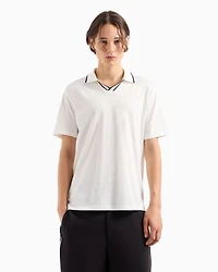 cotton polo with contrasting collar profiles