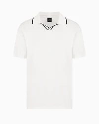 cotton polo with contrasting collar profiles