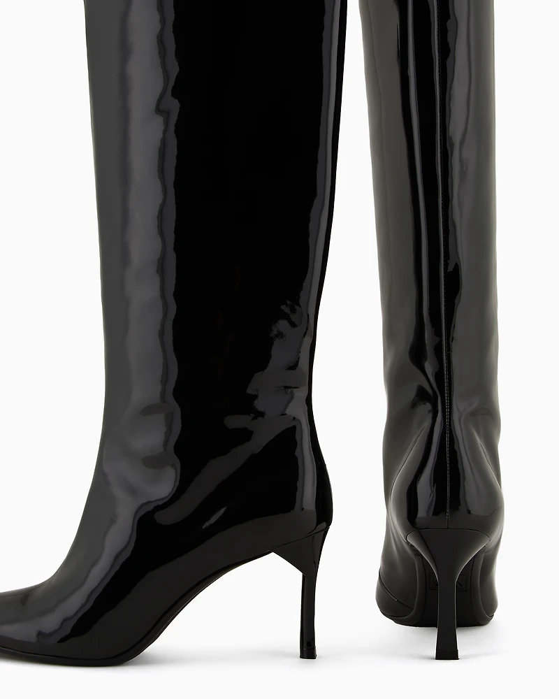 Patent leather boots with heel