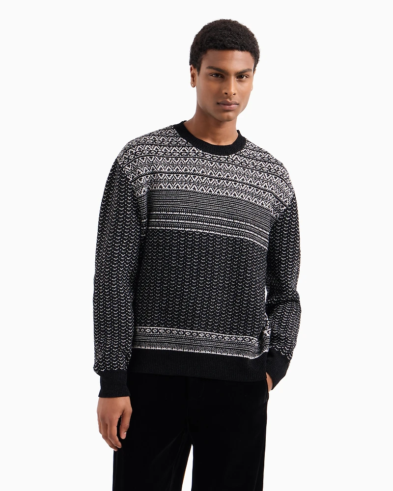 Two-tone tricot pattern sweater