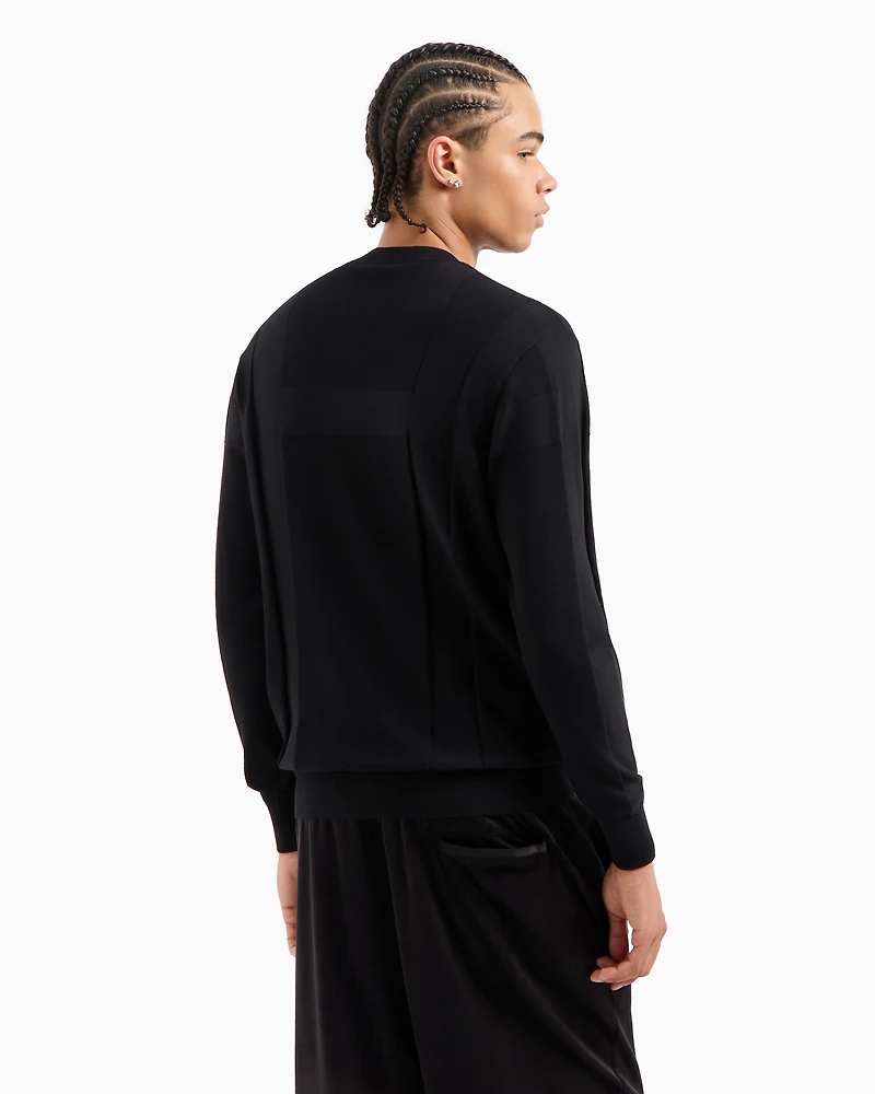 Crewneck sweater with jacquard workmanship