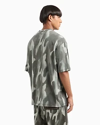 Relaxed fit camouflage T-shirt with logo pocket
