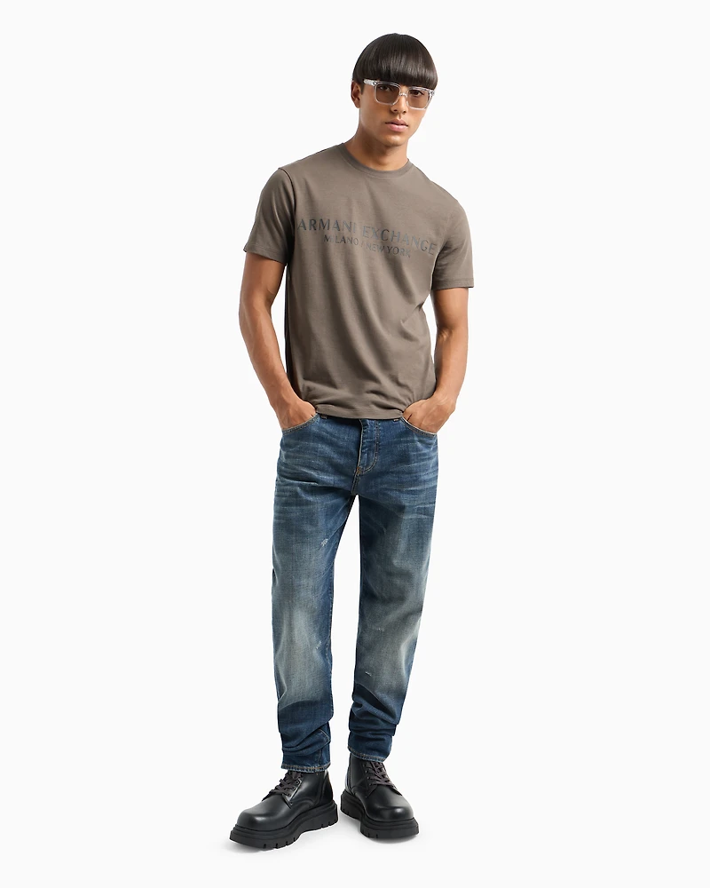 Slim fit T-shirt with logo