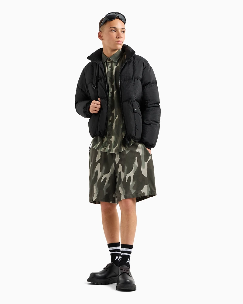 Boxy fit shirt camouflage fabric