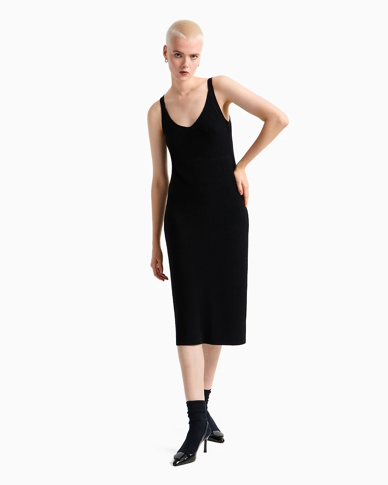 Knitted pencil longuette dress