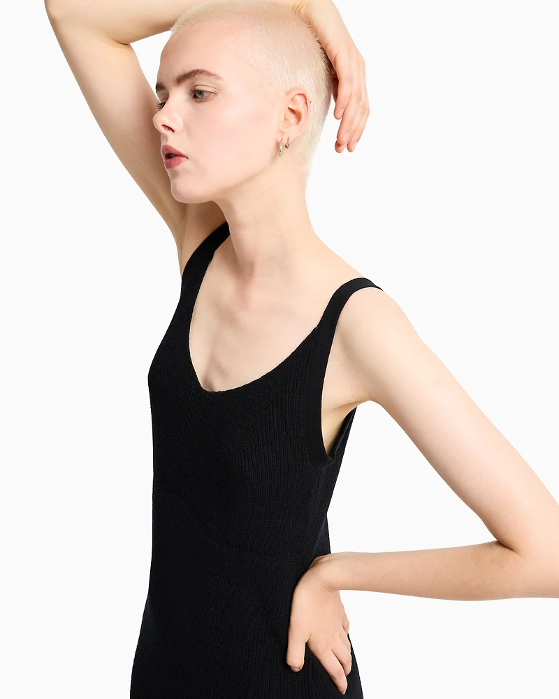 Knitted pencil longuette dress