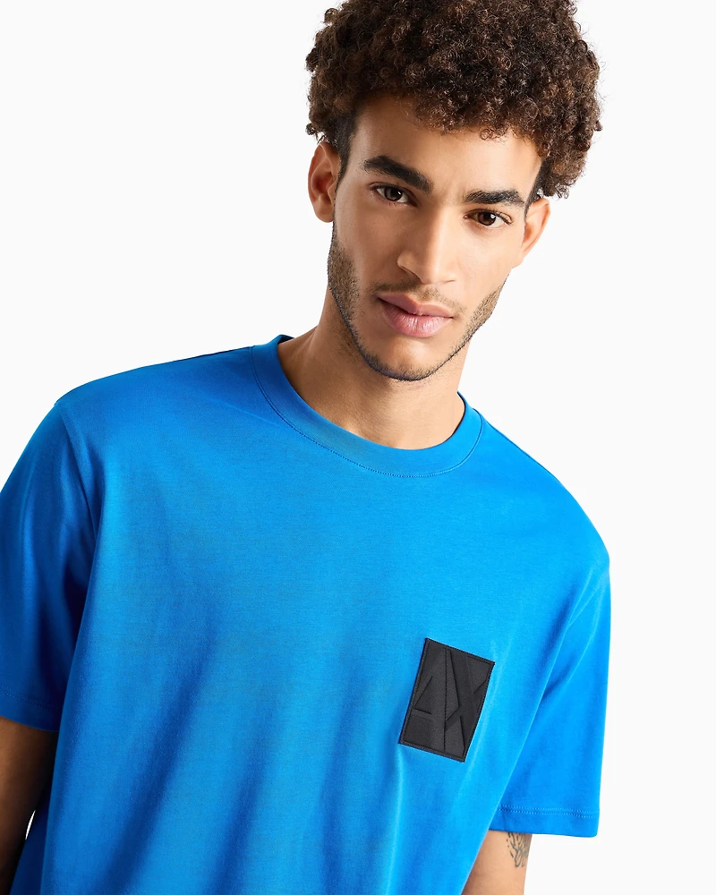 Regular fit T-shirt with logo application