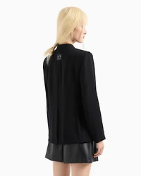 Double-breasted jacket with contrasting buttons