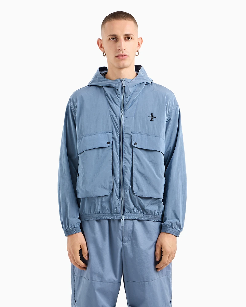 Hooded jacket with pockets crinkle fabric